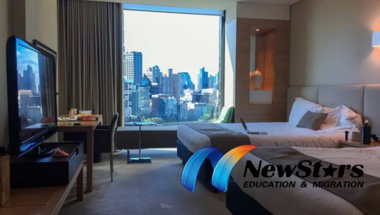 Australia considers shortening 14-day hotel quarantine — home quarantine may become an option! “I hope international travel will be reasonably good again next year!” Health Department Secretary’s latest comments!